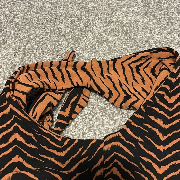 JMP The Label Santorini Halter Wrap One Piece Swimsuit - Picture 6 of 8